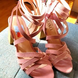 Xoxo pink heels